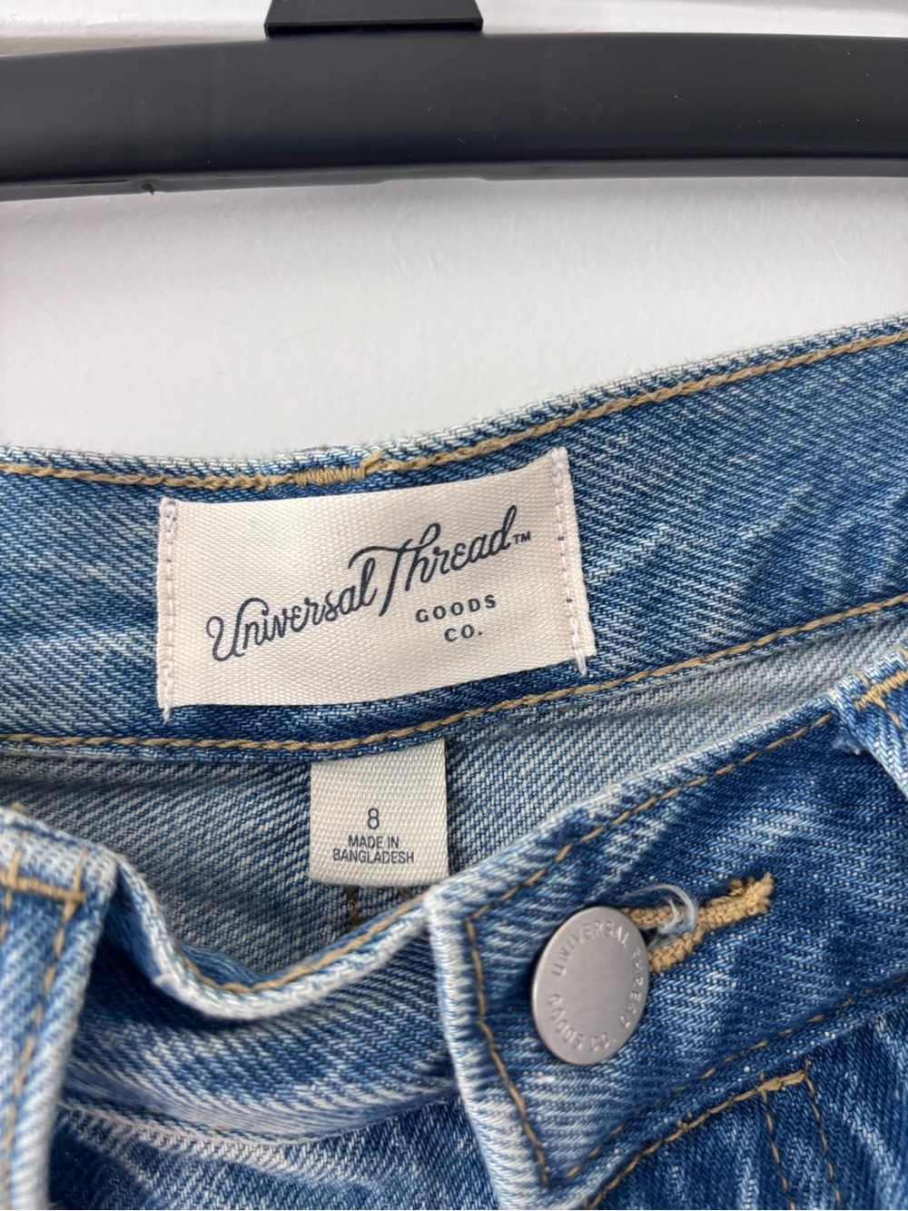 Universal Thread Jean Shorts - Picture 2 of 4